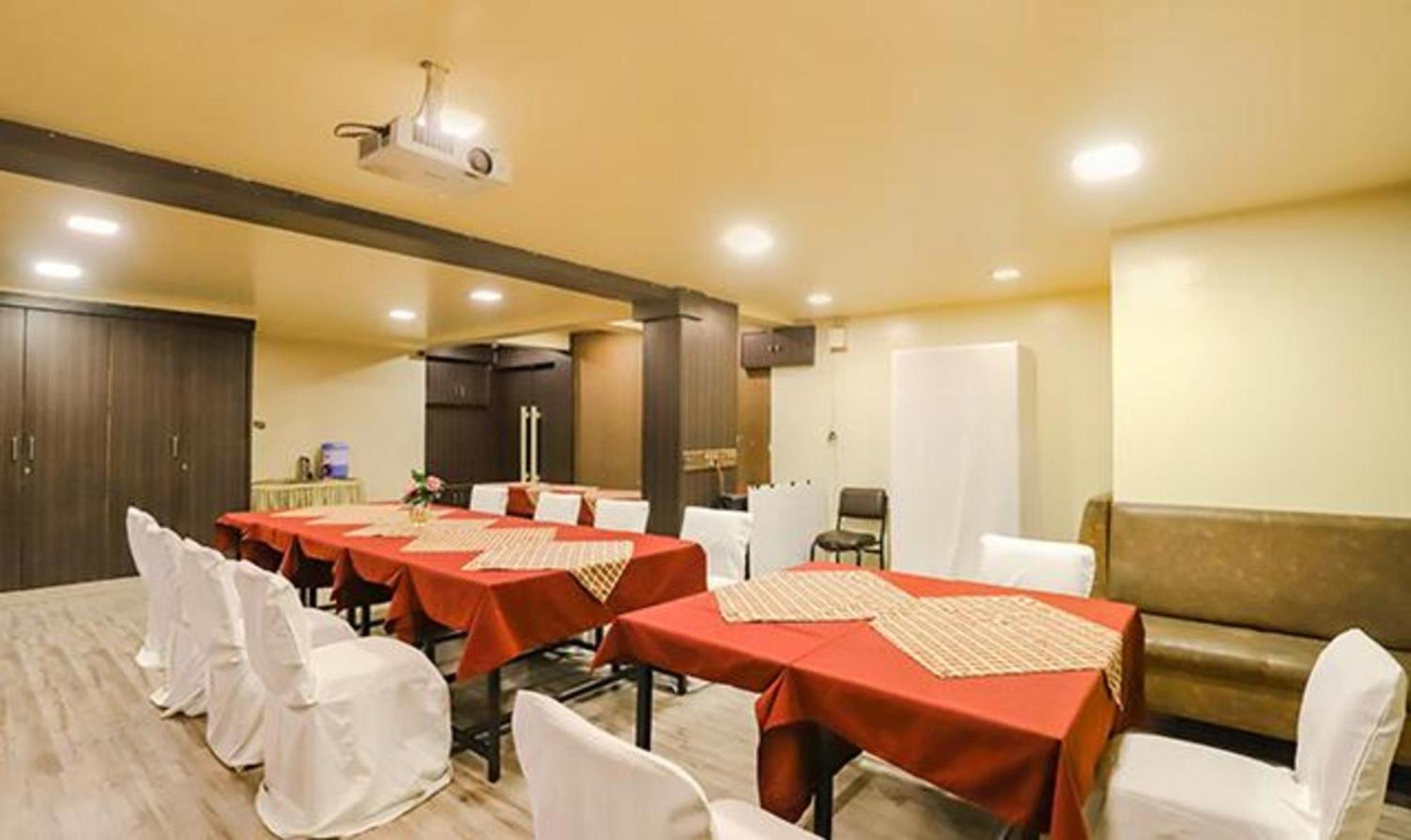 Fabhotel Parashar Nagpur Extérieur photo